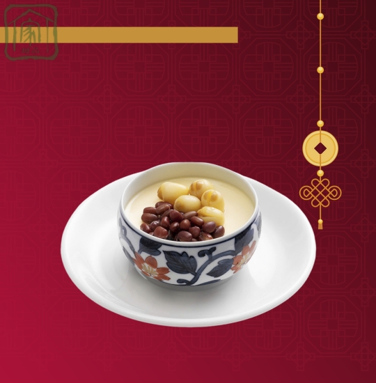 Trứng hấp hạt sen & Đậu đỏ